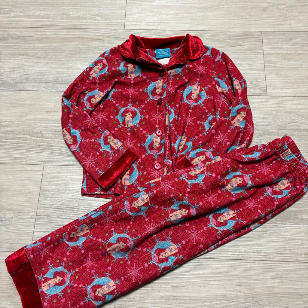 Vintage Disney Little Mermaid Pj Set!